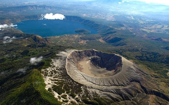 中币行情看点 ：萨尔瓦多总统发文称将推行“火山”挖矿