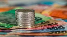 只要1.5万美元，他就能帮你伪造交易量，你就能在 CoinMarketCap 上线