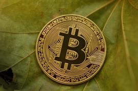 比特币已连续63天保持在1万美元上方，为历史最长