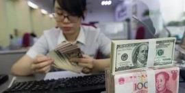 人民币突破6.9关口，一个月大涨1300点！发生了什么？